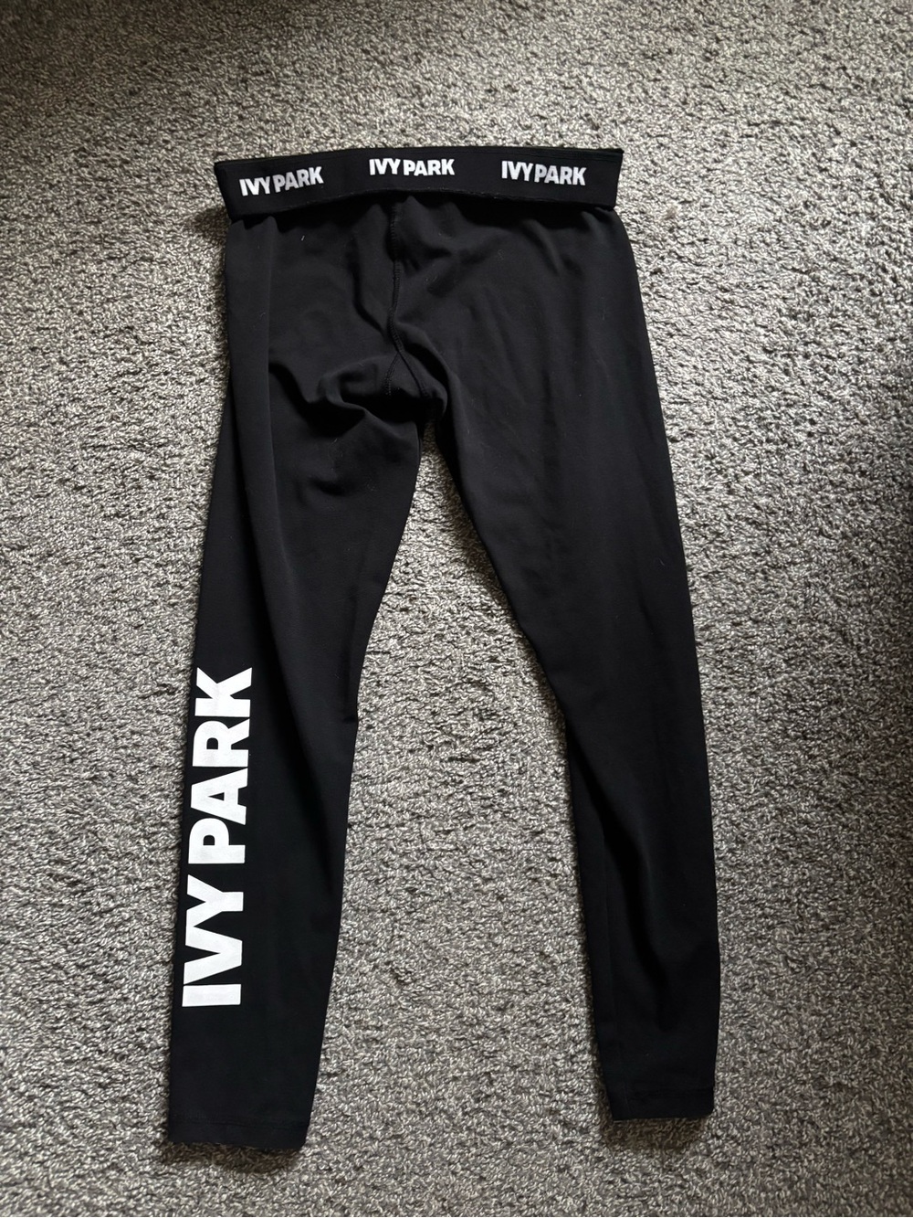 IVY PARK Black High-Rise Logo Leggings - Picture 3 of 3